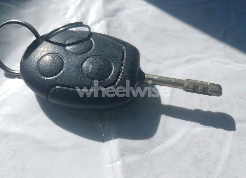 Photo 11 of 2010 Ford Transit CONNECT XLT (VIN NM0LS6BN8AT017080)