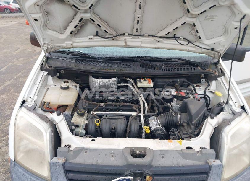 Photo 10 of 2010 Ford Transit CONNECT XL (VIN NM0LS7AN4AT016855)