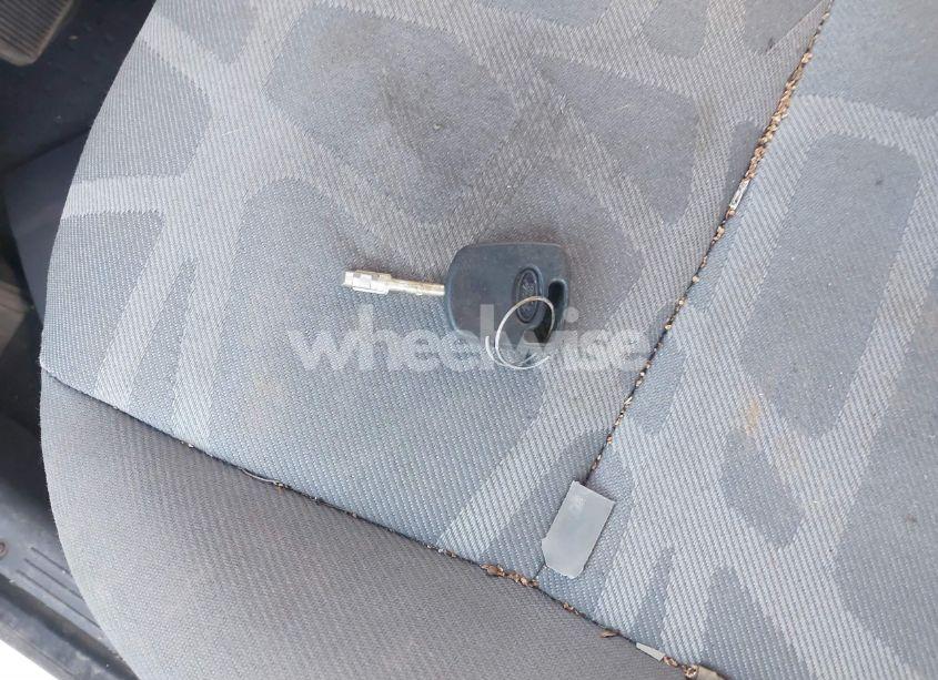 Photo 11 of 2010 Ford Transit CONNECT XL (VIN NM0LS7AN9AT033277)