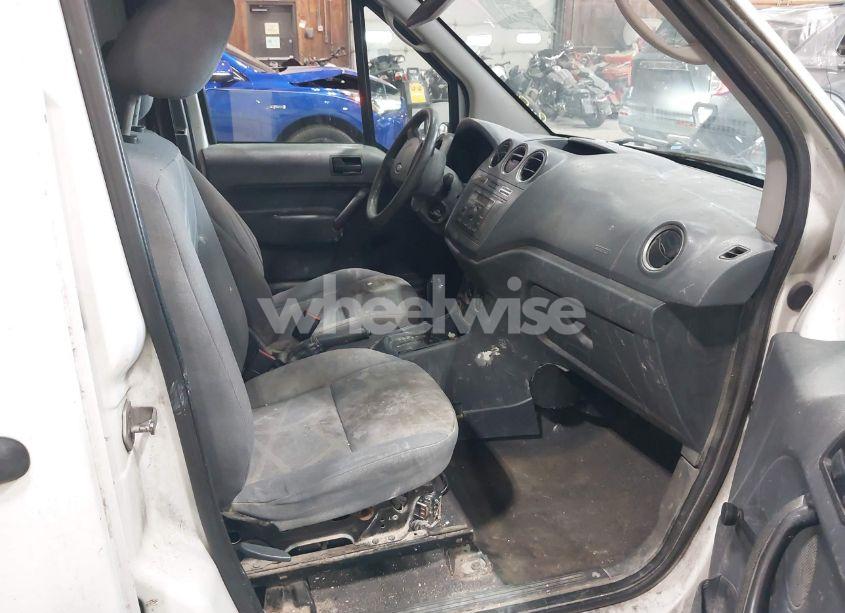 Photo 5 of 2010 Ford Transit CONNECT XL (VIN NM0LS7ANXAT005567)