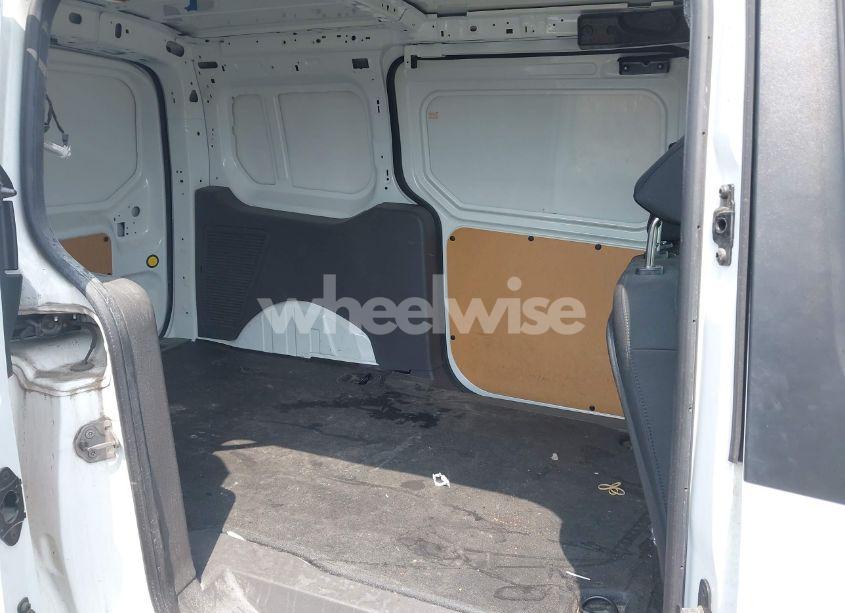 Photo 8 of 2019 Ford Transit CONNECT XL (VIN NM0LS7E24K1395580)