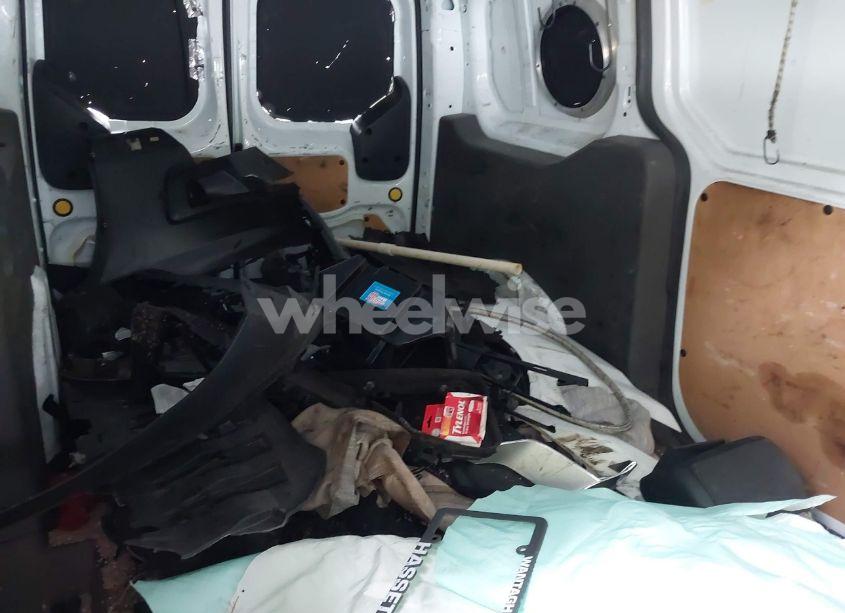 Photo 8 of 2019 Ford Transit CONNECT XL (VIN NM0LS7E2XK1406968)