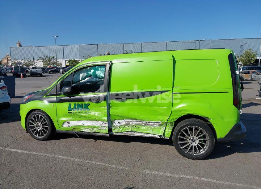 Photo 14 of 2019 Ford Transit CONNECT XLT (VIN NM0LS7F28K1401167)