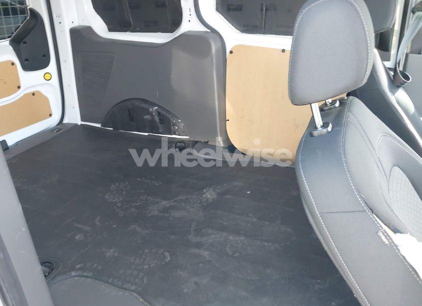 Photo 8 of 2019 Ford Transit CONNECT XLT (VIN NM0LS7F28K1401167)