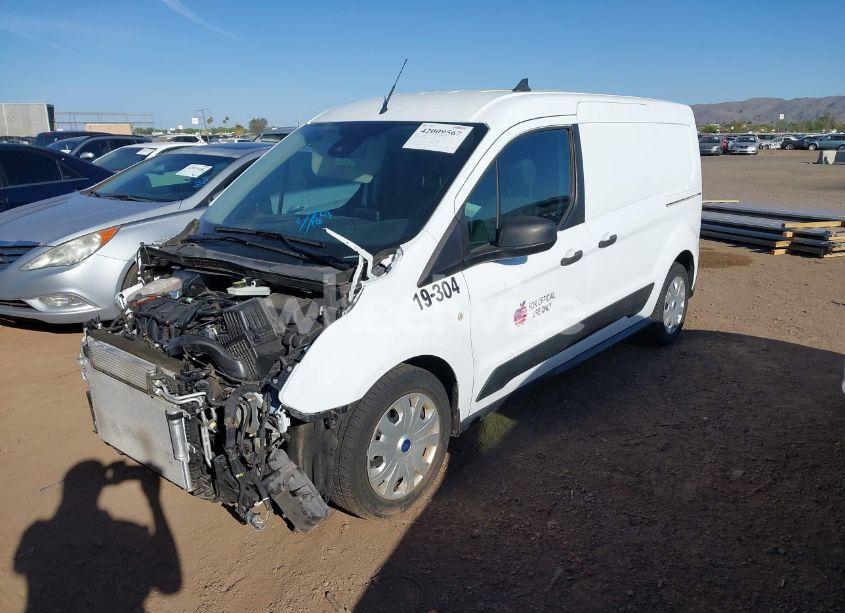 Photo 2 of 2019 Ford Transit CONNECT XLT (VIN NM0LS7F28K1415666)