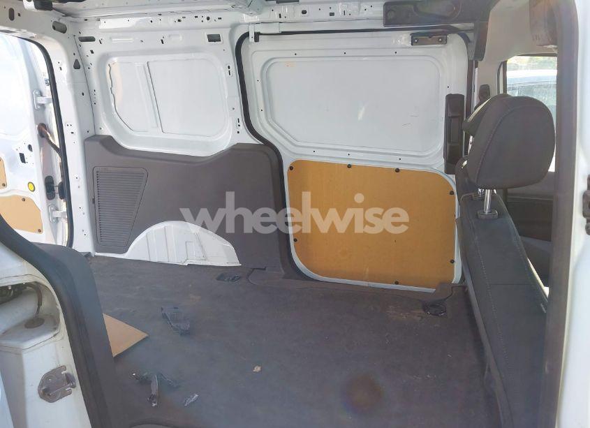 Photo 8 of 2019 Ford Transit CONNECT XLT (VIN NM0LS7F28K1415666)