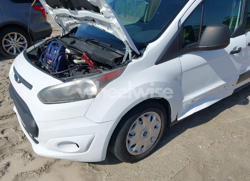 Photo 2 of 2014 Ford Transit CONNECT XLT (VIN NM0LS7F72E1171576)