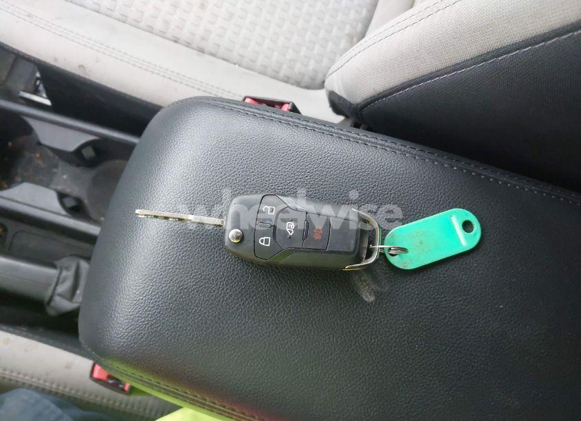 Photo 10 of 2022 Ford Transit CONNECT XLT CARGO VAN (VIN NM0LS7T2XN1542783)