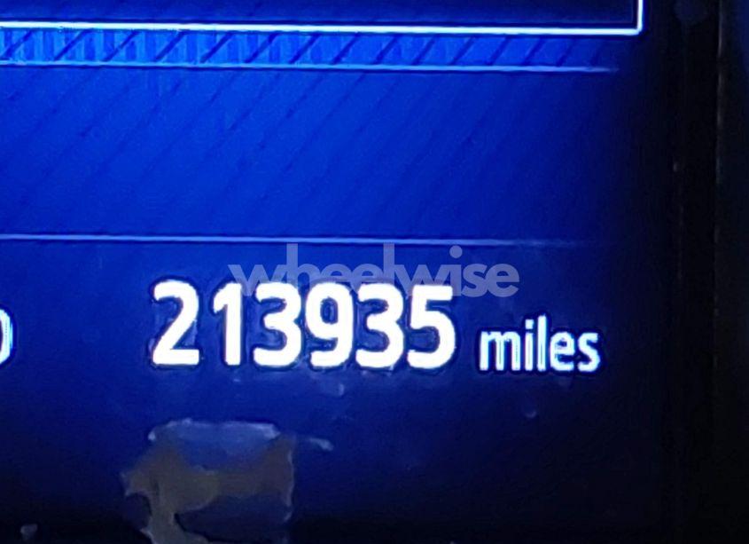 Photo 16 of 2018 Toyota C-hr XLE PREMIUM (VIN NMTKHMBX0JR039509)