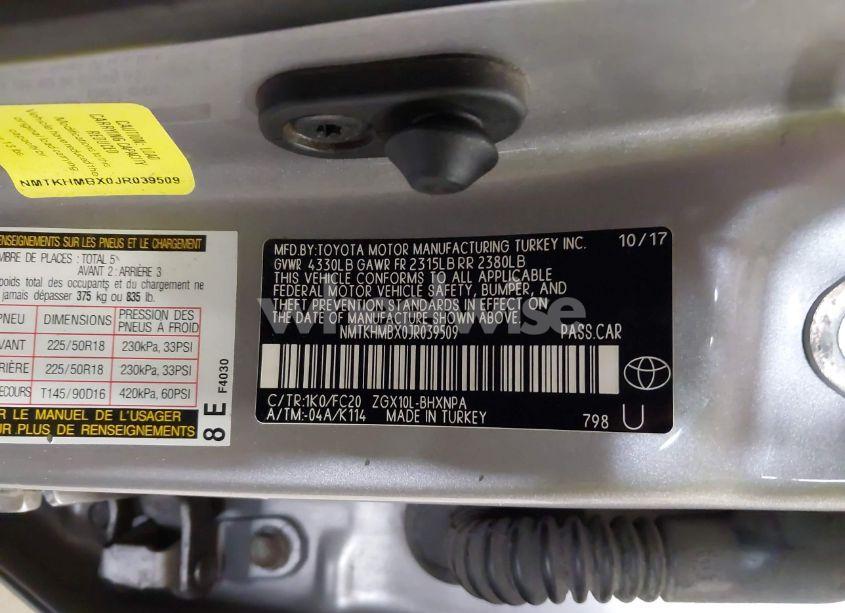 Photo 9 of 2018 Toyota C-hr XLE PREMIUM (VIN NMTKHMBX0JR039509)