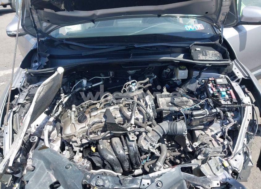 Photo 10 of 2019 Toyota C-hr LE (VIN NMTKHMBX1KR090955)