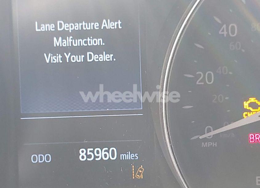 Photo 15 of 2019 Toyota C-hr LE (VIN NMTKHMBX1KR090955)