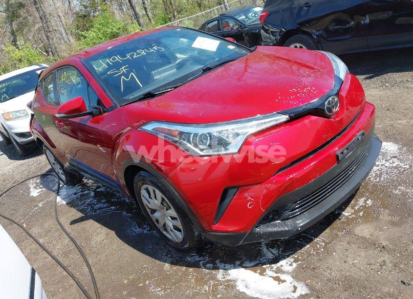 2019 Toyota C-hr LE (VIN NMTKHMBX1KR094584) main photo