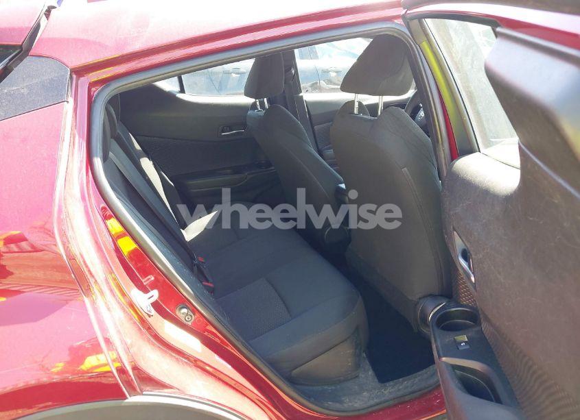 Photo 8 of 2019 Toyota C-hr LE (VIN NMTKHMBX1KR094584)