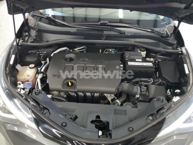 Photo 11 of 2021 TOYOTA C-HR XLE (VIN NMTKHMBX1MR122094)