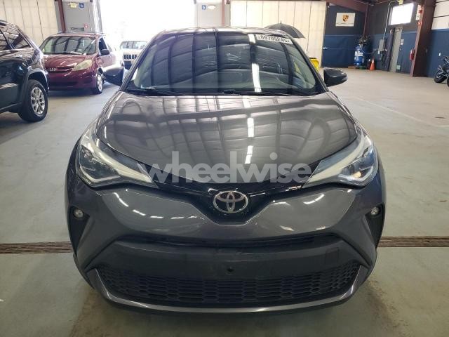 Photo 13 of 2021 TOYOTA C-HR XLE (VIN NMTKHMBX1MR122094)