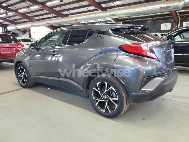 Photo 3 of 2021 TOYOTA C-HR XLE (VIN NMTKHMBX1MR122094)