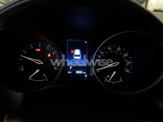 Photo 8 of 2021 TOYOTA C-HR XLE (VIN NMTKHMBX1MR122094)