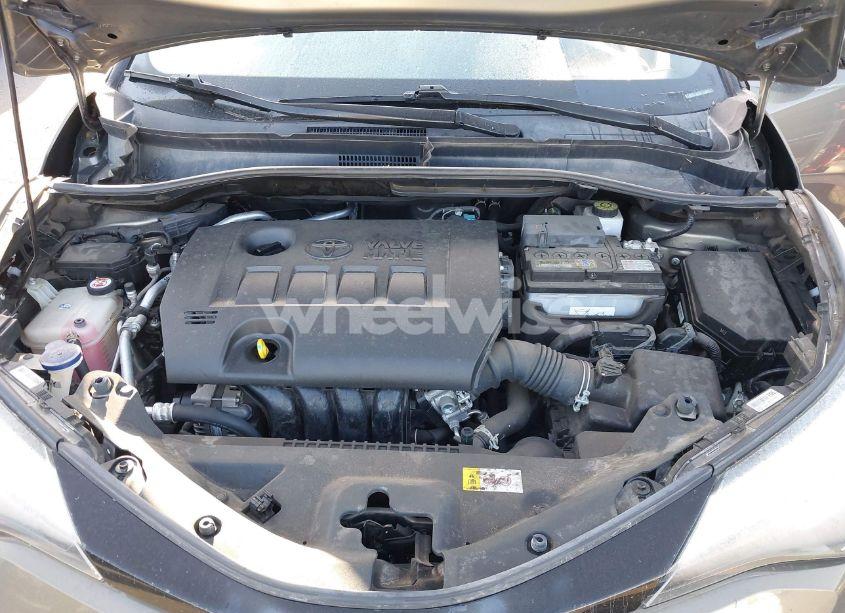 Photo 10 of 2021 Toyota C-hr XLE (VIN NMTKHMBX1MR133810)