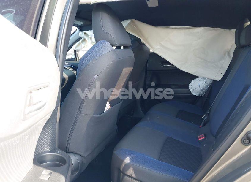 Photo 8 of 2021 Toyota C-hr XLE (VIN NMTKHMBX1MR133810)