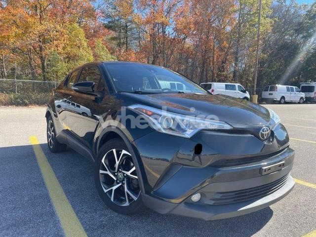 Photo 10 of 2018 TOYOTA C-HR XLE (VIN NMTKHMBX2JR006348)