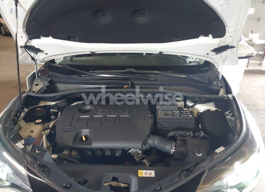 Photo 10 of 2021 Toyota C-hr LE (VIN NMTKHMBX2MR120886)