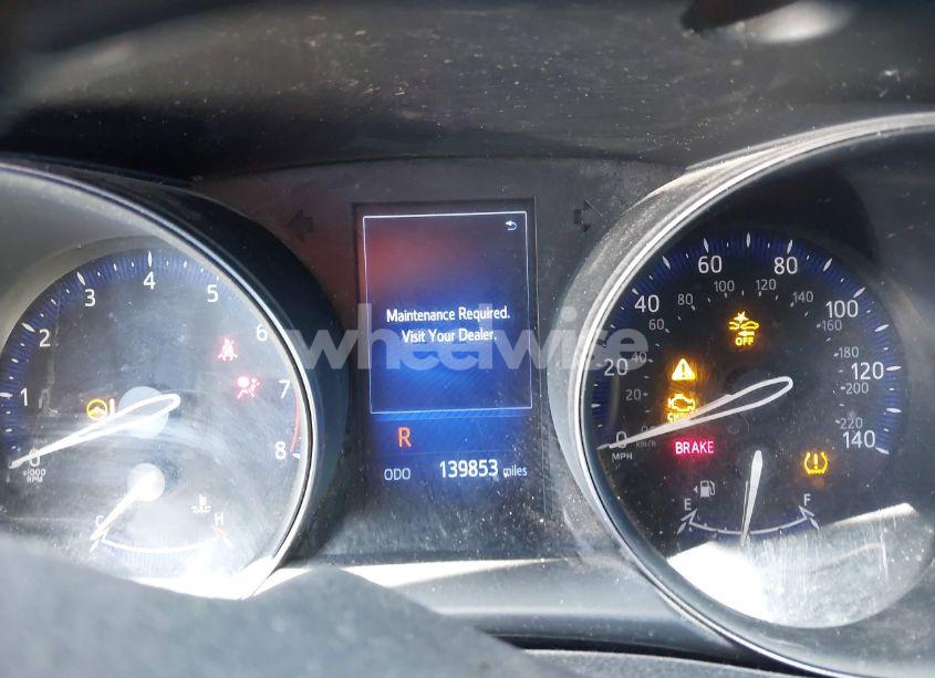 Photo 7 of 2018 Toyota C-hr XLE (VIN NMTKHMBX3JR024079)