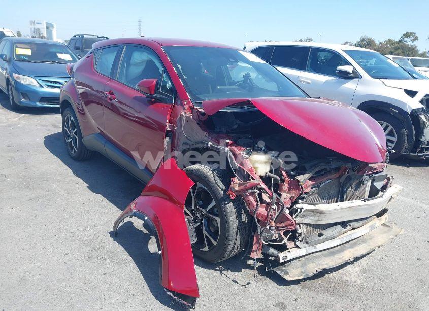 2018 Toyota C-hr XLE PREMIUM (VIN NMTKHMBX3JR026219) main photo