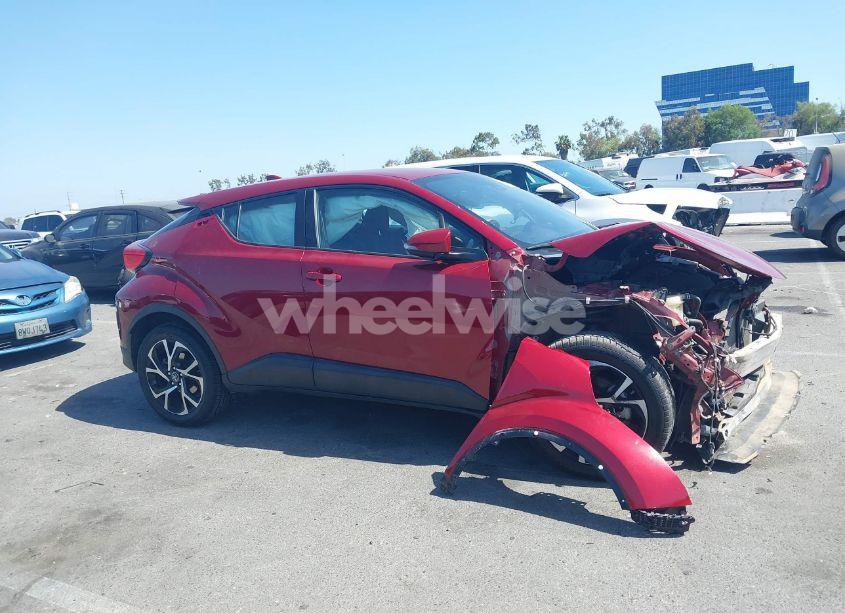 Photo 14 of 2018 Toyota C-hr XLE PREMIUM (VIN NMTKHMBX3JR026219)