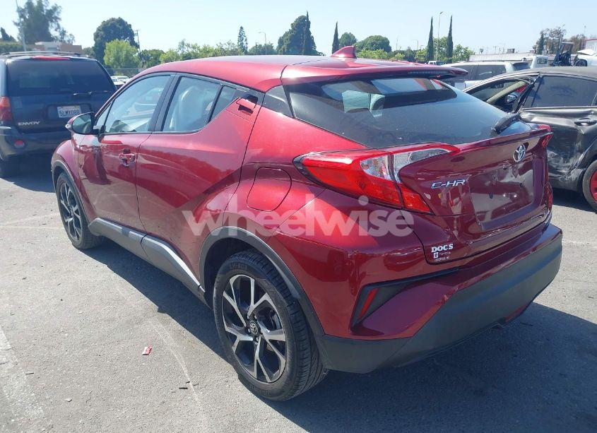 Photo 3 of 2018 Toyota C-hr XLE PREMIUM (VIN NMTKHMBX3JR026219)