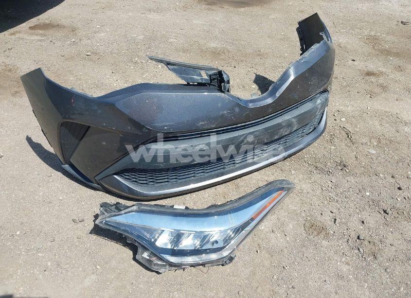 Photo 12 of 2021 Toyota C-hr XLE (VIN NMTKHMBX3MR123683)