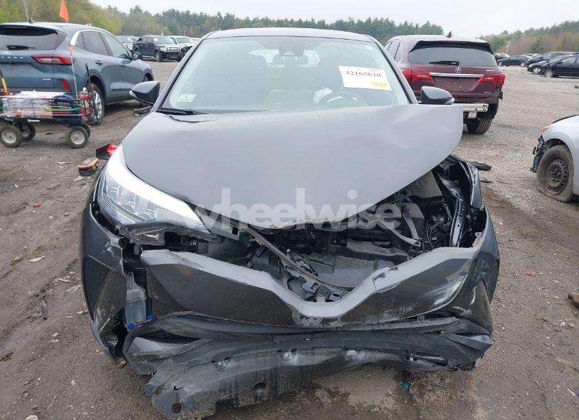 Photo 13 of 2021 Toyota C-hr LE (VIN NMTKHMBX3MR125580)