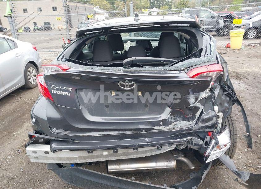 Photo 17 of 2021 Toyota C-hr LE (VIN NMTKHMBX3MR125580)