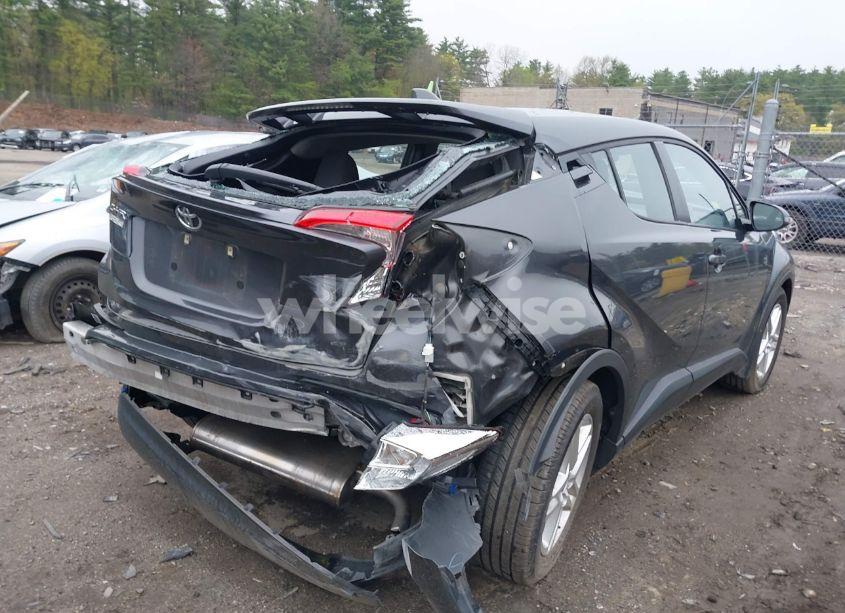 Photo 4 of 2021 Toyota C-hr LE (VIN NMTKHMBX3MR125580)