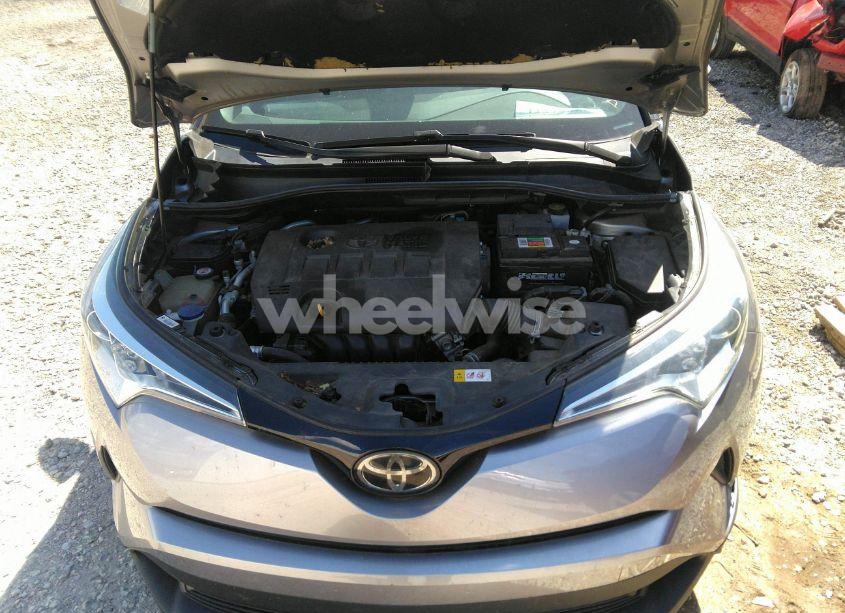 Photo 10 of 2018 Toyota C-hr XLE PREMIUM (VIN NMTKHMBX4JR040789)