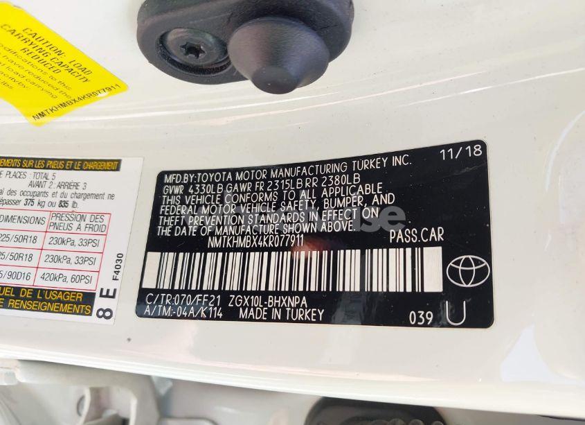 Photo 9 of 2019 Toyota C-hr XLE (VIN NMTKHMBX4KR077911)