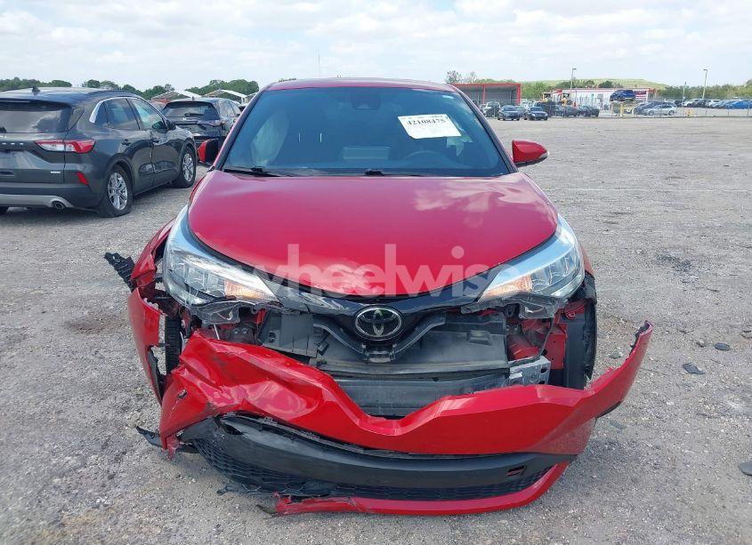 Photo 12 of 2022 Toyota C-hr XLE (VIN NMTKHMBX4NR141627)
