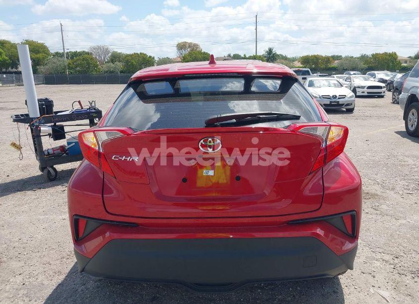 Photo 16 of 2022 Toyota C-hr XLE (VIN NMTKHMBX4NR141627)