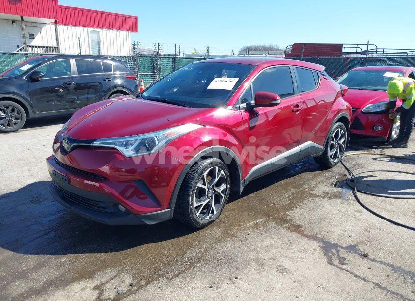 Photo 2 of 2018 Toyota C-hr XLE PREMIUM (VIN NMTKHMBX6JR058551)