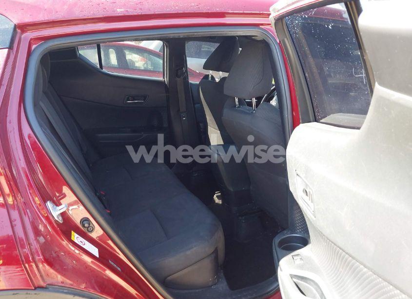 Photo 8 of 2018 Toyota C-hr XLE PREMIUM (VIN NMTKHMBX6JR058551)