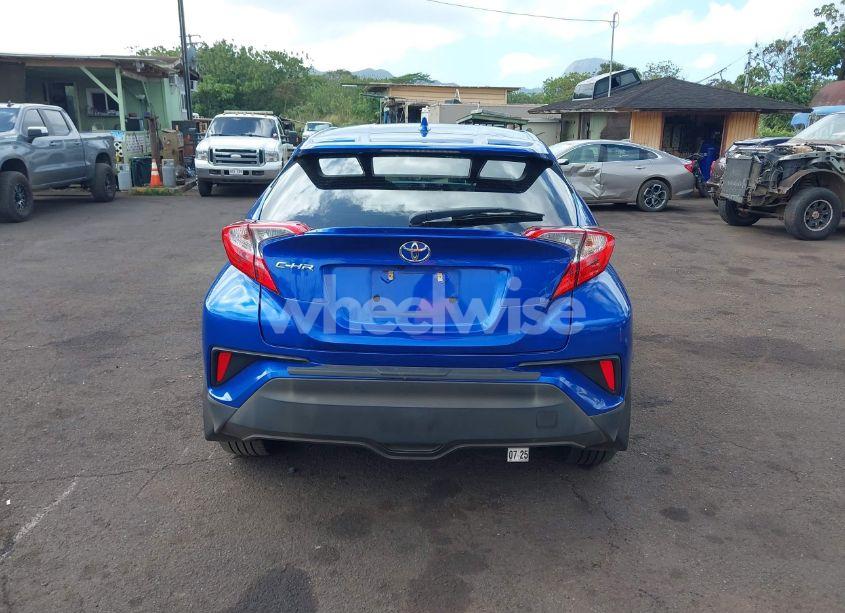 Photo 17 of 2018 Toyota C-hr XLE/XLE PREMIUM (VIN NMTKHMBX6JR059165)