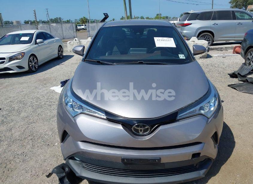 Photo 11 of 2019 Toyota C-hr LIMITED (VIN NMTKHMBX6KR101612)
