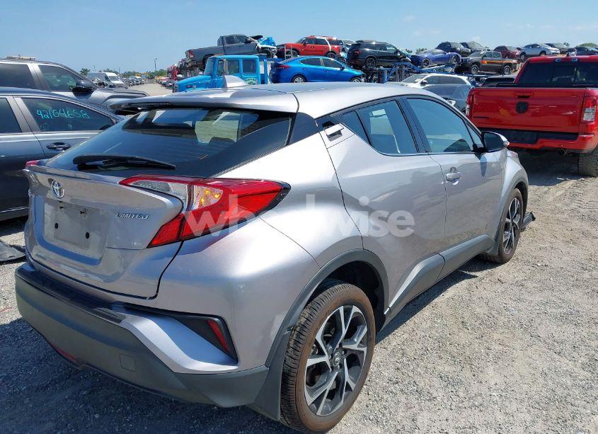 Photo 4 of 2019 Toyota C-hr LIMITED (VIN NMTKHMBX6KR101612)