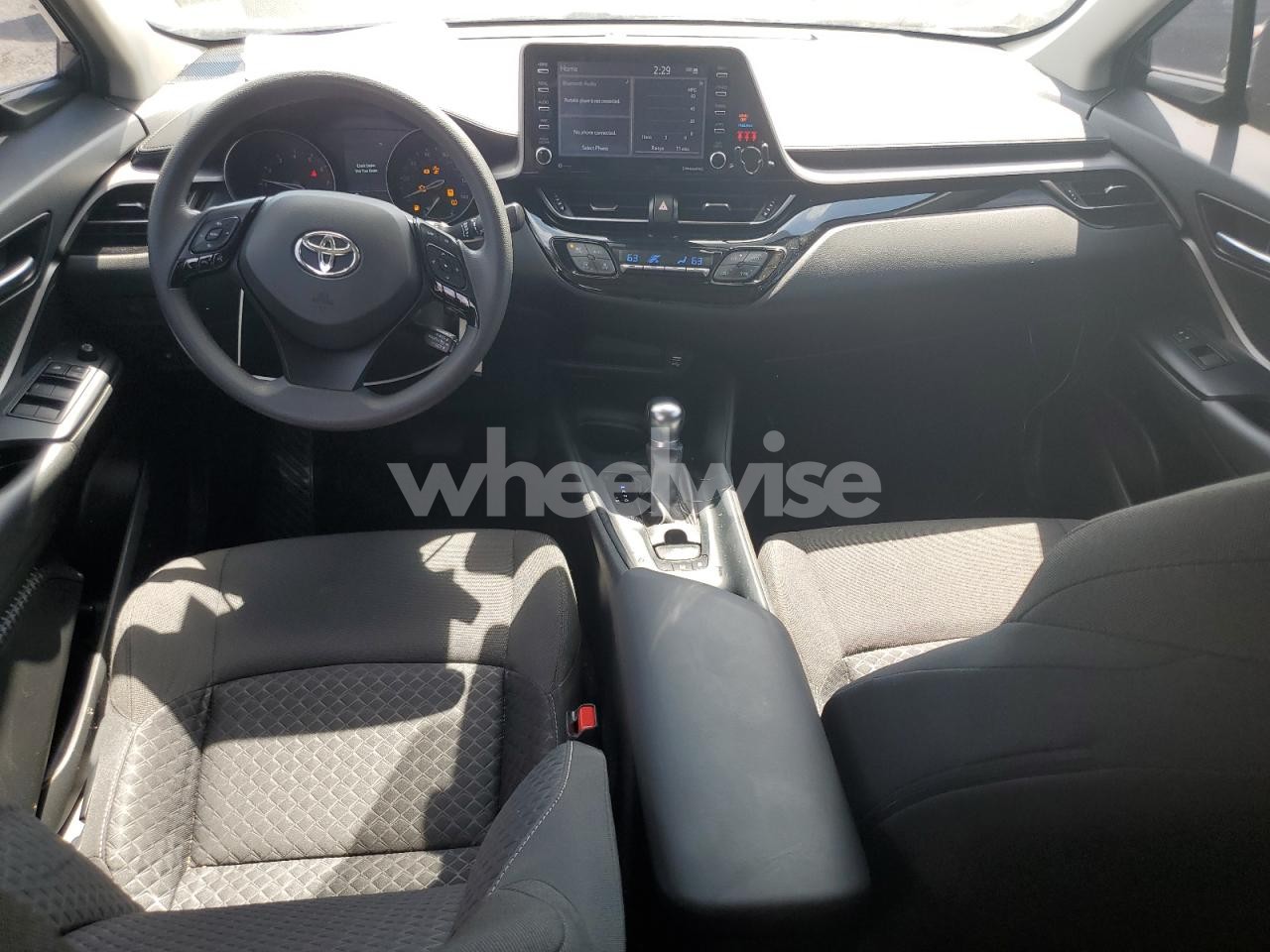 Photo 8 of 2021 TOYOTA C-HR XLE (VIN NMTKHMBX7MR131849)