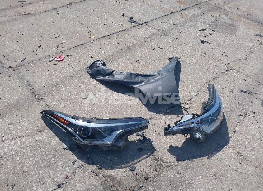 Photo 12 of 2019 Toyota C-hr LE/LIMITED/XLE (VIN NMTKHMBX8KR076177)