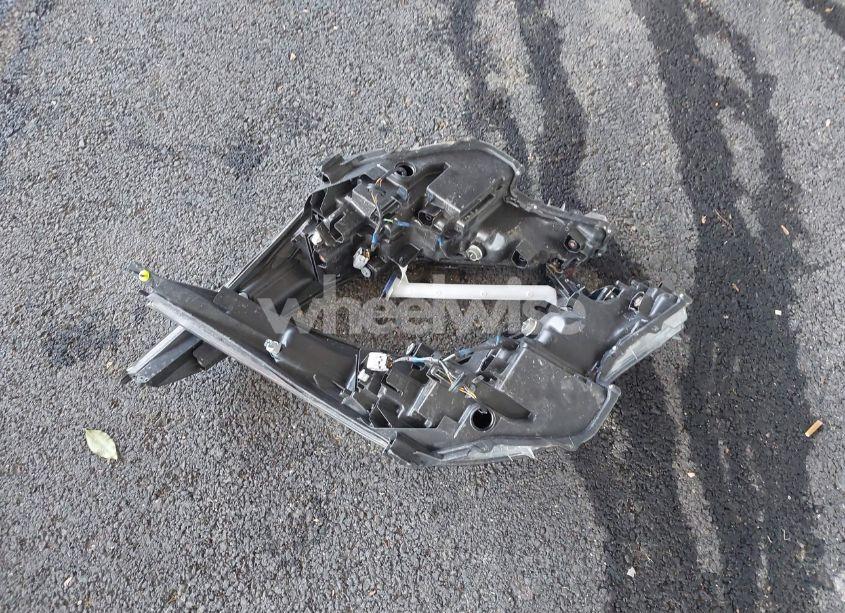 Photo 12 of 2021 Toyota C-hr LE (VIN NMTKHMBX8MR118687)