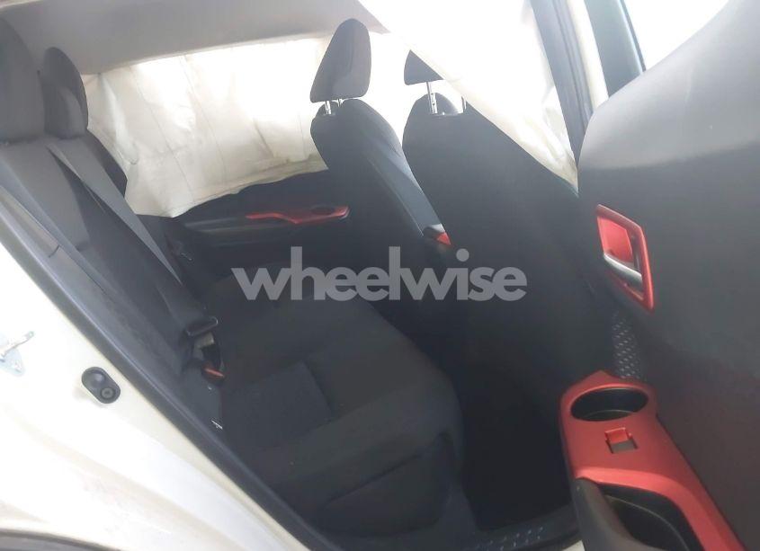 Photo 8 of 2021 Toyota C-hr LE (VIN NMTKHMBX8MR118687)