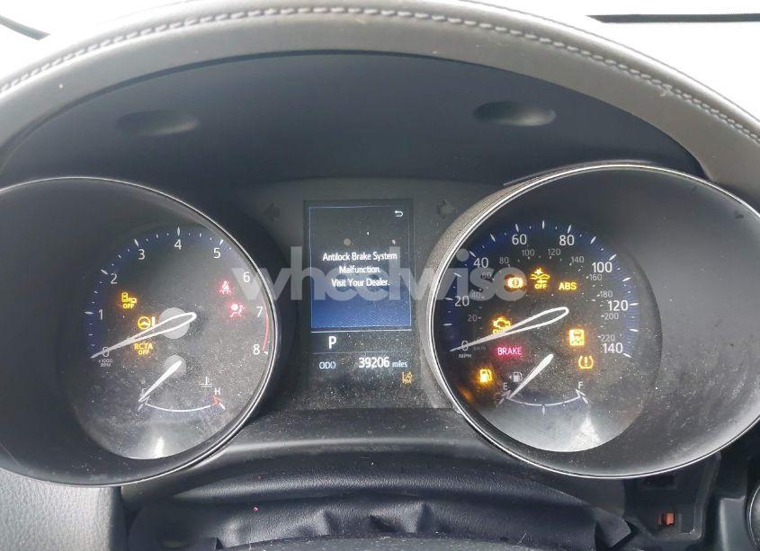 Photo 15 of 2022 Toyota C-hr LIMITED (VIN NMTKHMBX8NR143834)