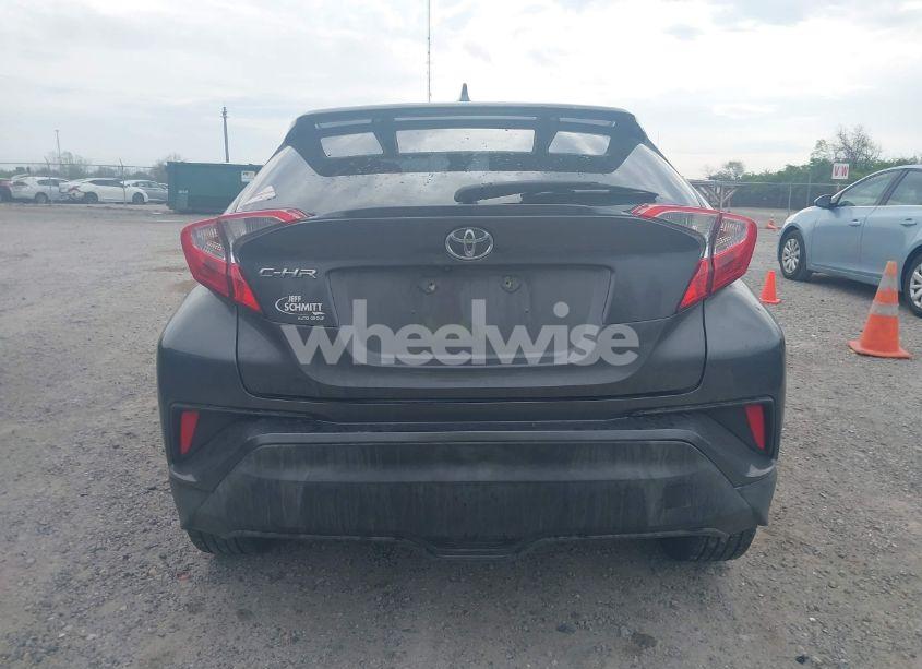 Photo 17 of 2018 Toyota C-hr XLE PREMIUM (VIN NMTKHMBX9JR044367)