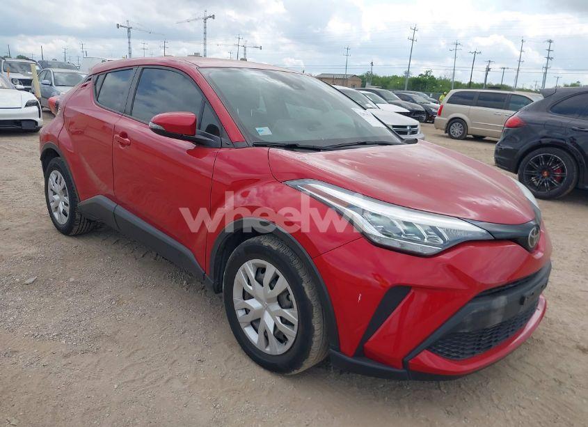 2020 Toyota C-hr LE (VIN NMTKHMBXXLR117281) main photo